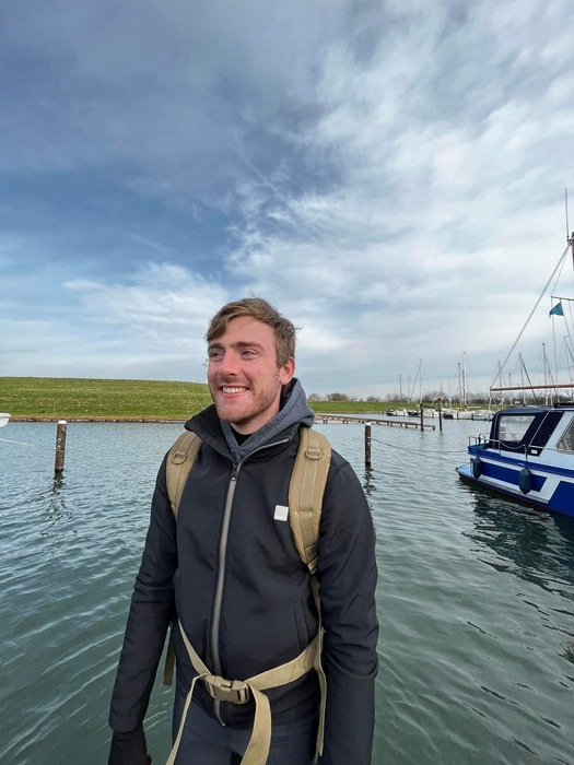 Image de couverture de : Recherche d'un équipier pour une traversée de l'Europe vers l'Amérique